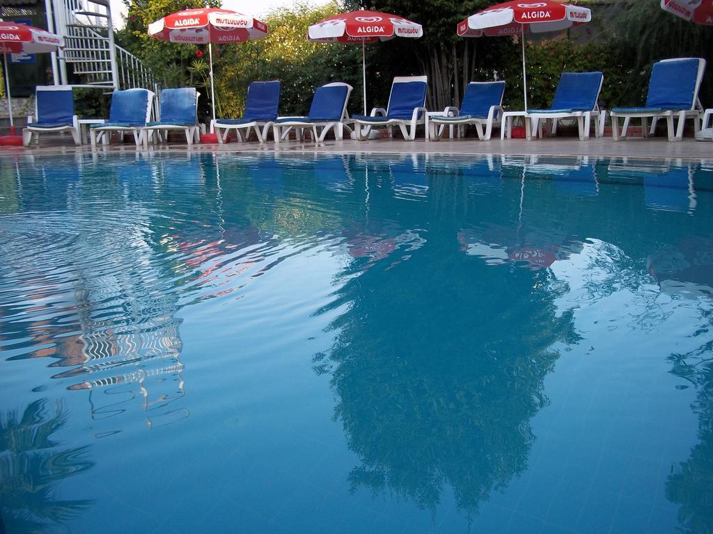 Erciyes Apart Hotel Fethiye Szoba fotó