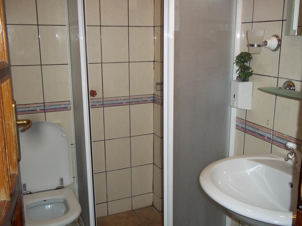 Erciyes Apart Hotel Fethiye Szoba fotó